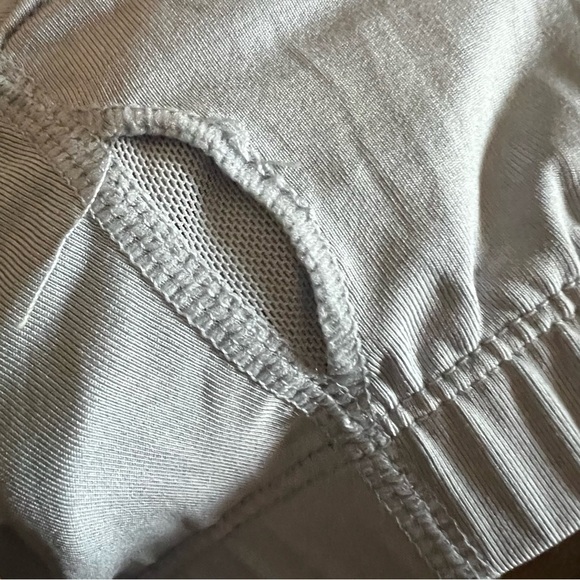 Yogalicious Lux Light Blue Gray Tank Fitness Casual Size Small - Picture 5 of 7